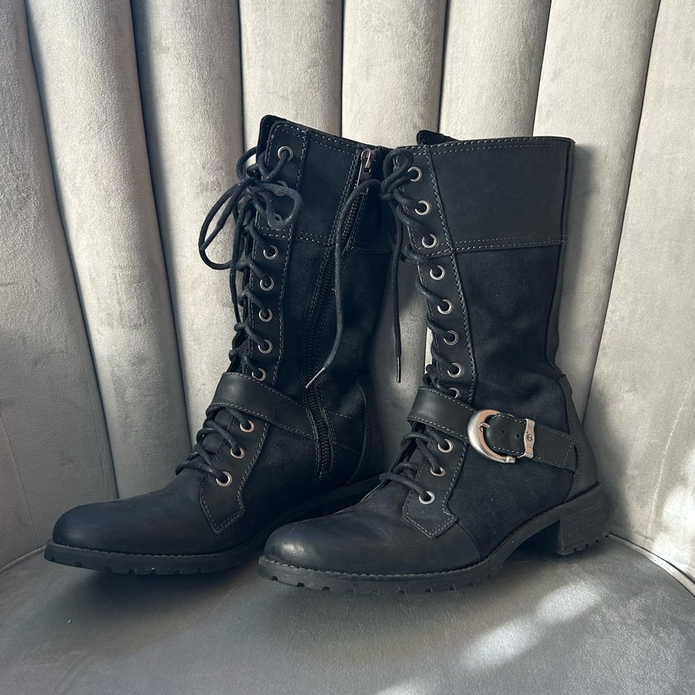 Timberland Women’s Black Leather and Suede Zipper Lace-Up Boots